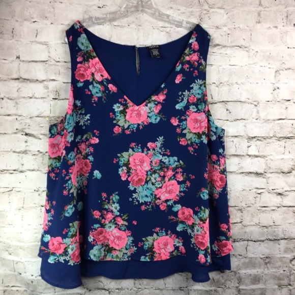 Torrid Tops - Torrid Floral Tank Top